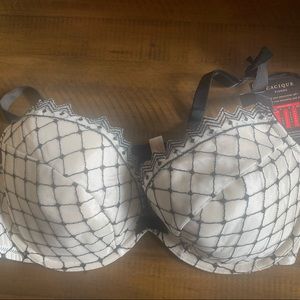 Cacique bra 40dd